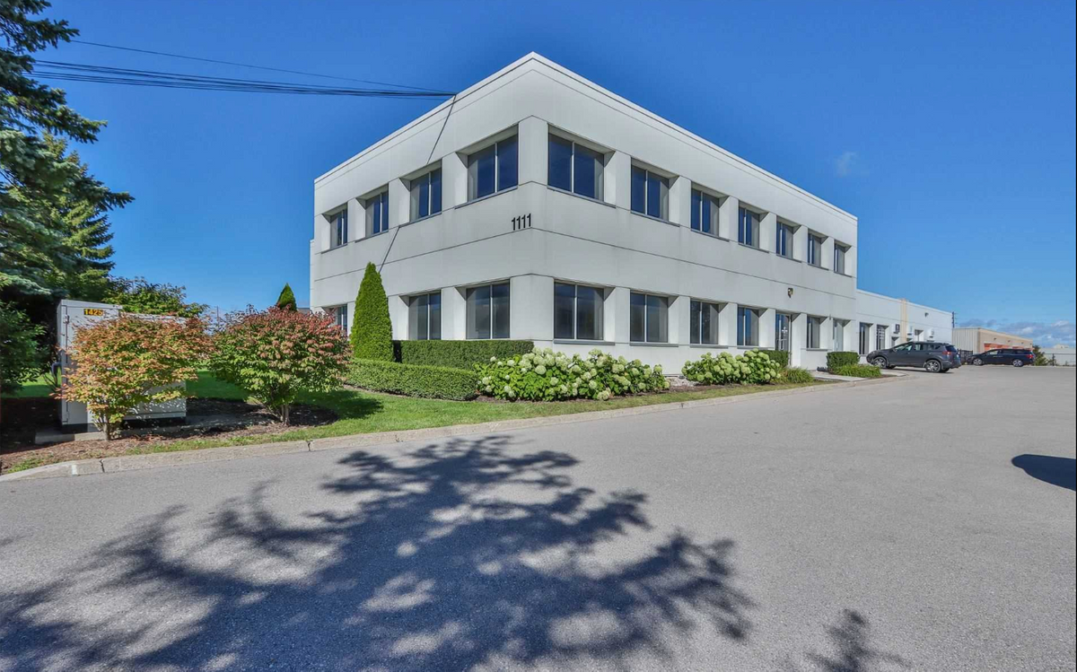 FOR LEASE – Industrial Space – Newmarket