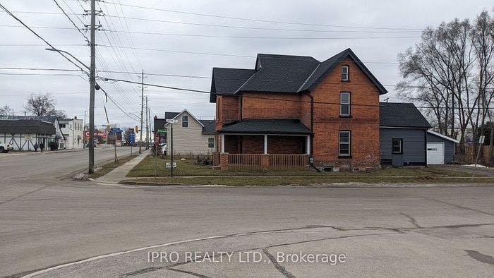 Development Opportunity in Springwater on Yonge St