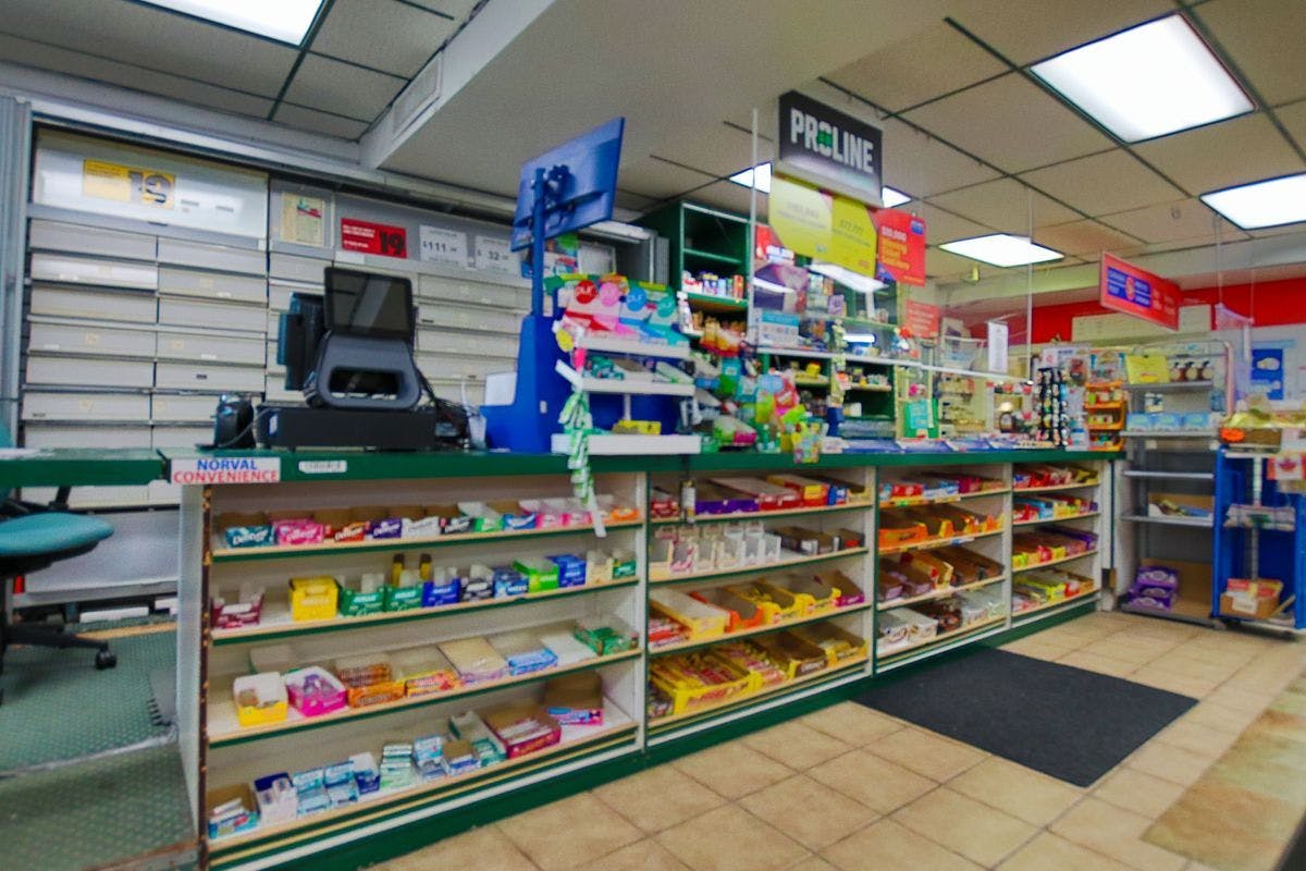 Norval Convenience Store in Halton Hills