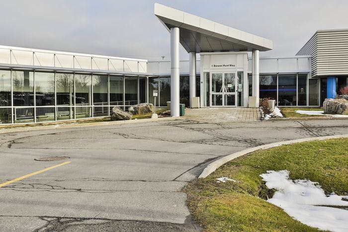 16,763 SF Ground Floor Office/Flex Space For Lease In Kanata