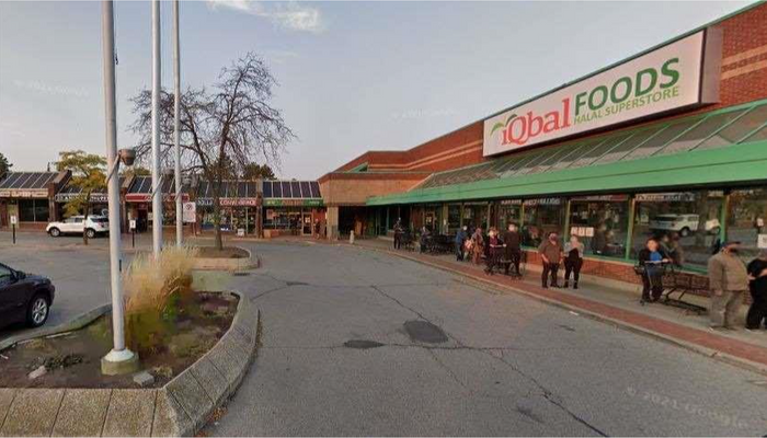 Commercial Retail Plaza For Lease