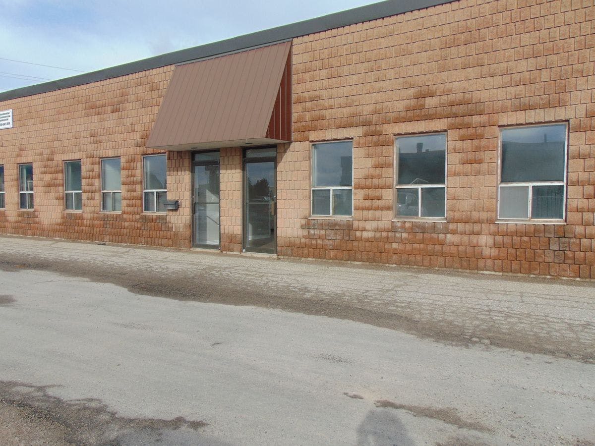 Approx. 4500 Sqft Available For Lease, In This Prime Orangeville Plaza