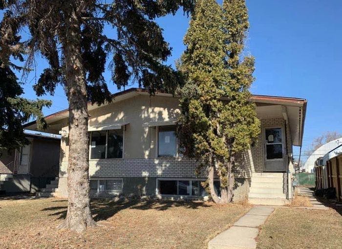 Investment Opportunity Full Duplex For Sale In Calgary