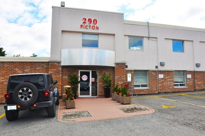 Office For Lease On Picton Avenue, Ottawa
