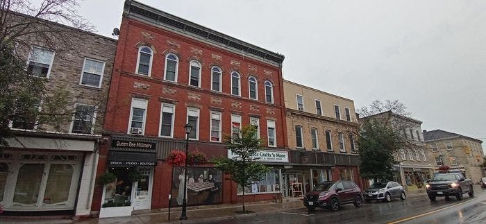 Retail/Multifamily Building In The Heart Of Main Commercial District