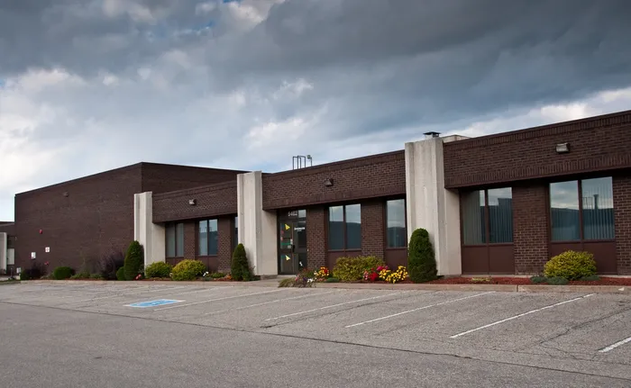 Industrial Suite For Lease In Mississauga
